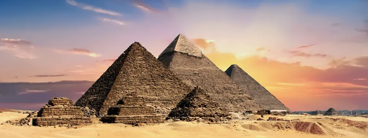 pyramids, egypt, nature-2371501.jpg