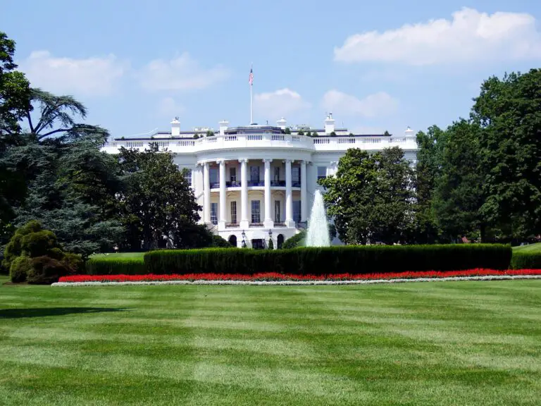 Breaking Barriers: Deaf and Hard of Hearing Leaders in Government Around the World